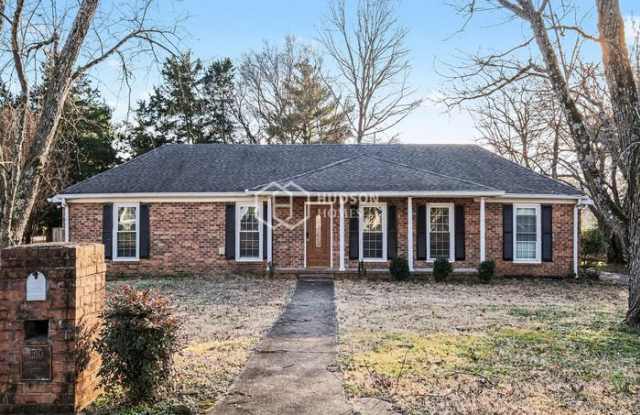 1510 Belle Oaks Drive photos photos