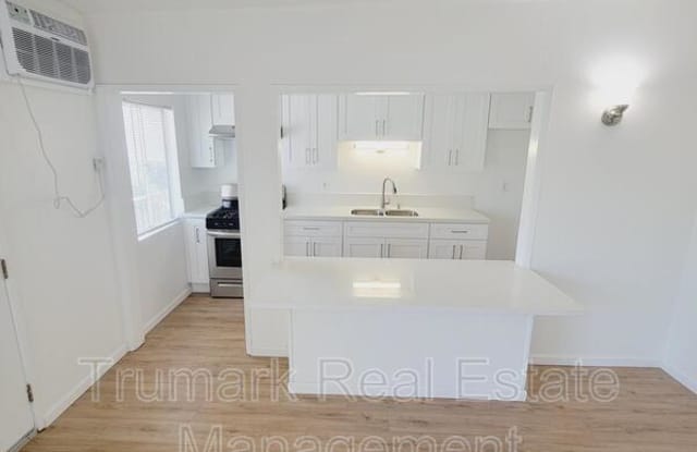 1121 E Palmer Ave - 1121 East Palmer Avenue, Glendale, CA 91205