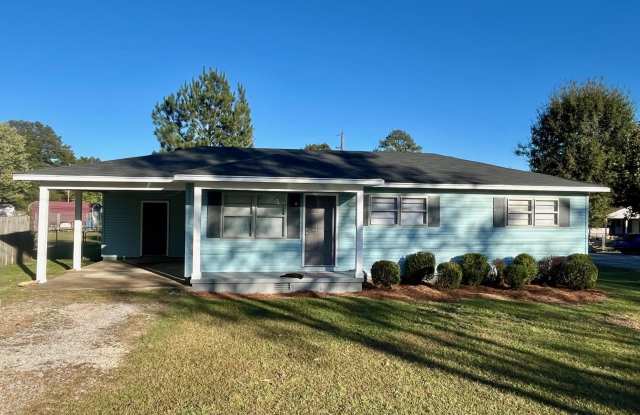 1206 Eubanks Street - 1206 Eubanks Street Southwest, Hartselle, AL 35640