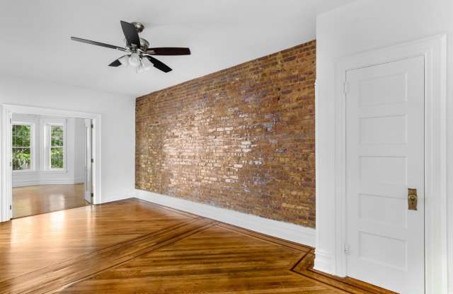 260 71st Street Gallery 3