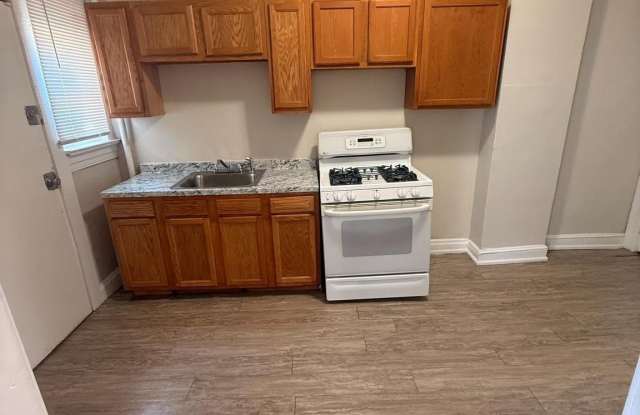 2859 W GARRISON Avenue photos photos