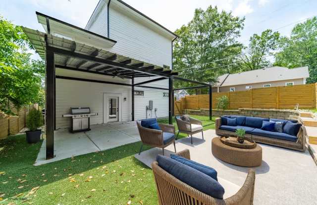 1401 Kennon Street - 1401 Kennon Street, Charlotte, NC 28205 1401 Kennon Street - 1401 Kennon Street, Charlotte, NC 28205