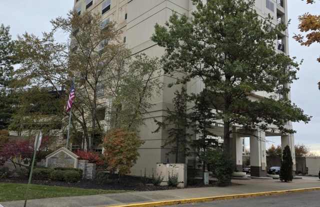 1 Riverpointe unit: Apt 521 - 1 Riverpointe Plaza, Jeffersonville, IN 47130 1 Riverpointe unit: Apt 521 - 1 Riverpointe Plaza, Jeffersonville, IN 47130