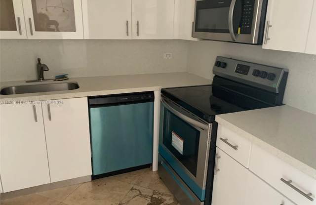 7441 Wayne Ave photos photos