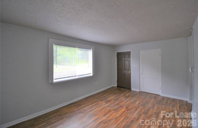 129 Brumley Avenue NE Gallery 4