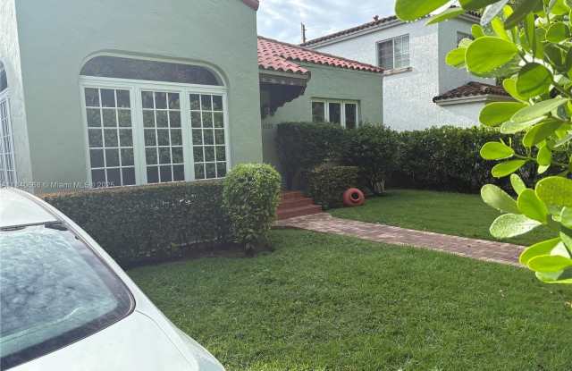 1235 LISBON ST photos photos
