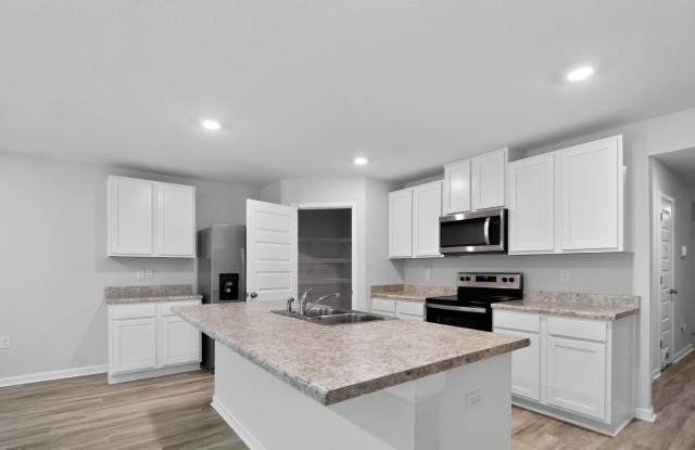6817 Interlachen Lane Gallery 1