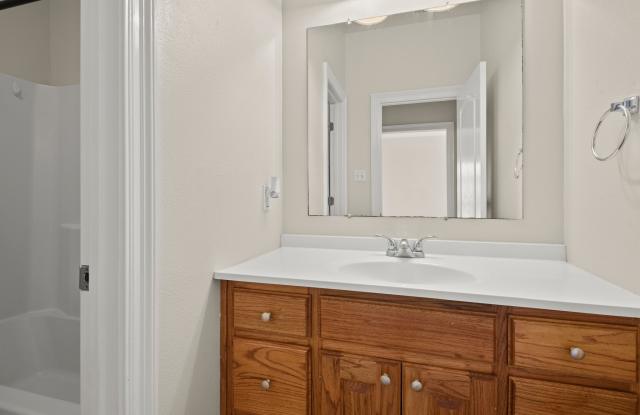 18623 Greenwell Springs Road - A Gallery 4