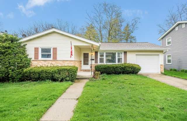 1278 Blackhawk Drive - 1278 Blackhawk Drive, Elgin, IL 60120