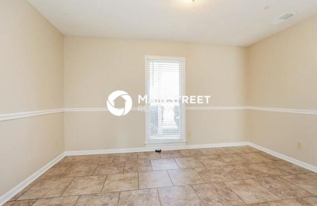 305 Short Court Gallery 3