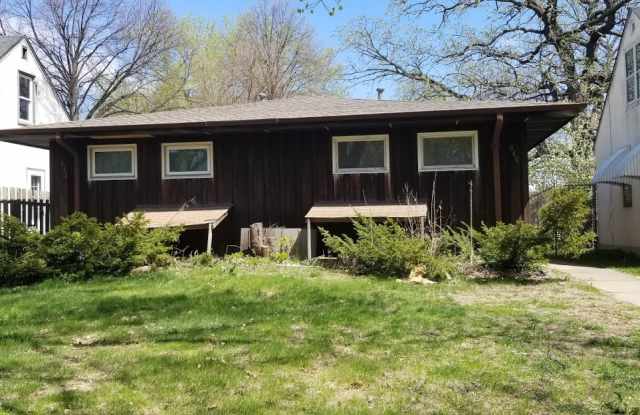 840 25th Ave. SE - 840 Southeast 25th Avenue, Minneapolis, MN 55414