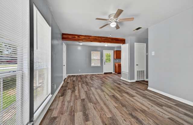 401 S Contemporary Drive Gallery 4