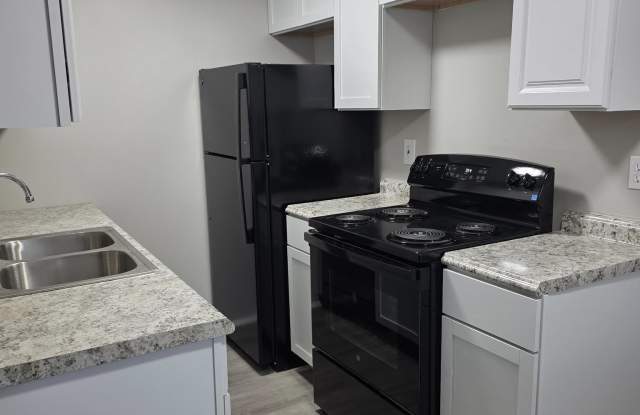 329 Longworth Street - 2 - 329 Longworth Street, Lockland, OH 45215