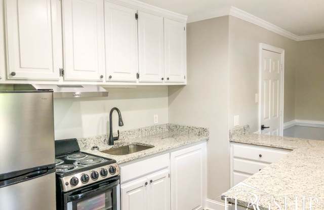 806 N. Berkeley Blvd photos photos