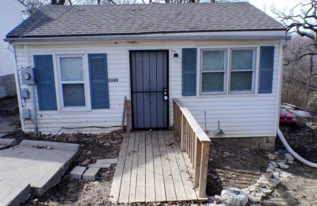 2220 South Arlington Avenue photos photos