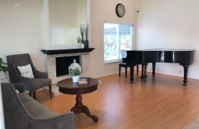 2714 Altamira Cir Gallery 2