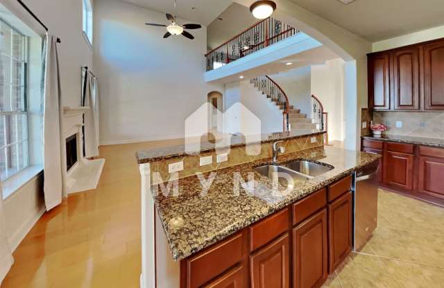 104 Whitley Dr - 104 Whitley Drive, Lakeway, TX 78738