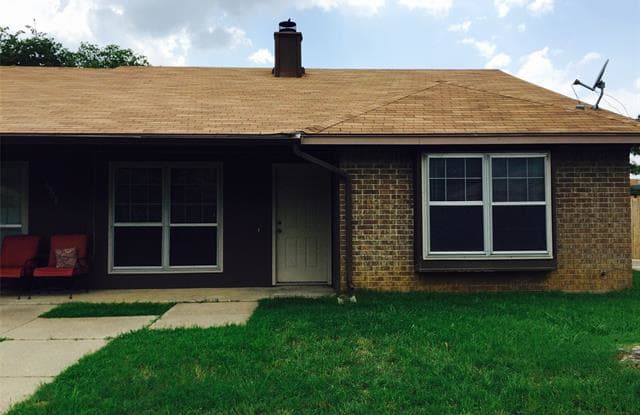 2909 Timothy Lane - 2909 Timothy Lane, Euless, TX 76039