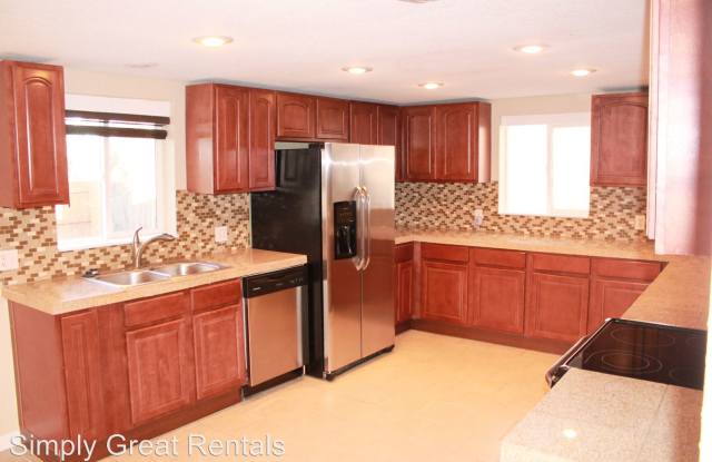 3065 N Garfield St - 3065 Garfield Street, Denver, CO 80205