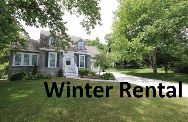 68 Town Neck Rd  *winter Rental Gallery 2