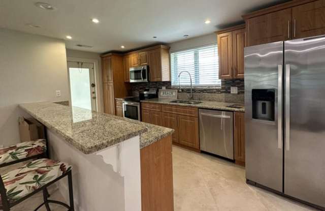 952 SW 13th Drive, Boca Raton, FL 33486 - 952 Southwest 13th Drive, Boca Raton, FL 33486