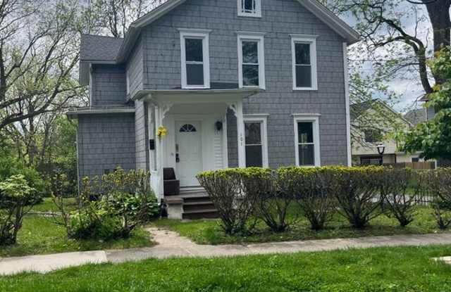101 cottage st photos photos