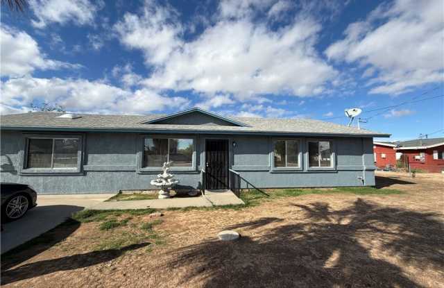 15638 Don Roberto - 15638 Don Roberto Road, Victorville, CA 92394