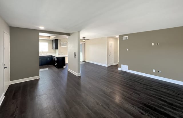 820 Normark Terrace - 3 - 820 Normark Terrace, Vista, CA 92084
