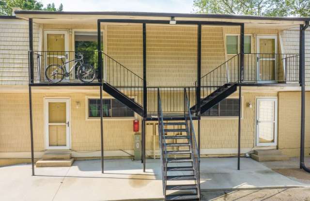 1422 Scales St Apt D photos photos