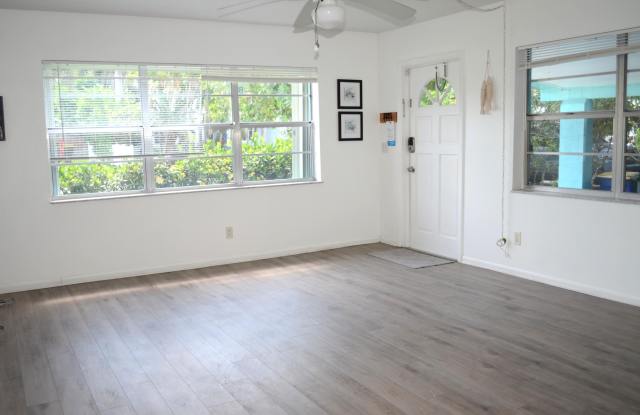 1115 Hernando Street Gallery 4