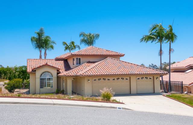 Newly Updated Escondido Home - 1912 Lookout Point Place, Escondido, CA 92026