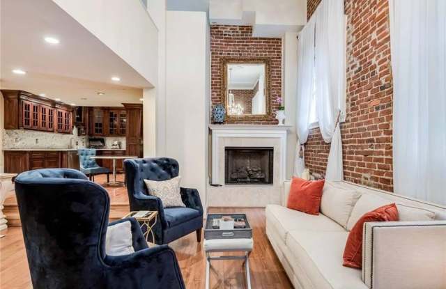 2840 Peachtree Road NW photos photos