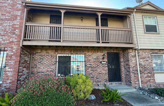 Nice 3 Bed, 1.5 Bath, Two Story Condo Overlooking Pool photos photos