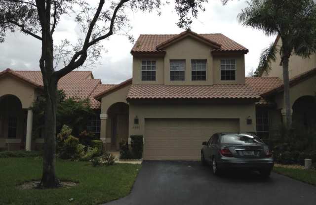 23395 Water Circle photos photos