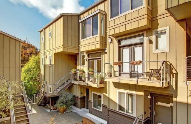 Solstice Townhouse ~ Fremont photos photos