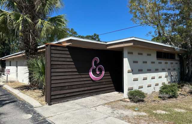 1206 SW MAIN BLVD photos photos