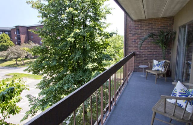 Embassy Park Apartments Gallery 4