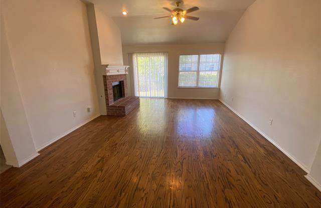 6749 Red Rock Trail Gallery 2