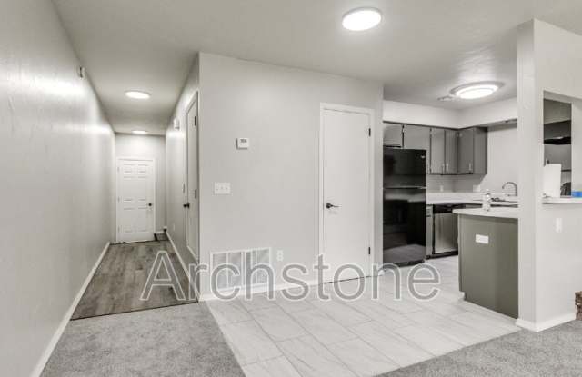 5908 West Hefner Road photos photos