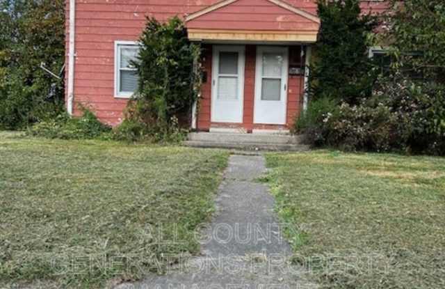 960 N Central Drive - 960 North Central Drive, Lorain, OH 44052