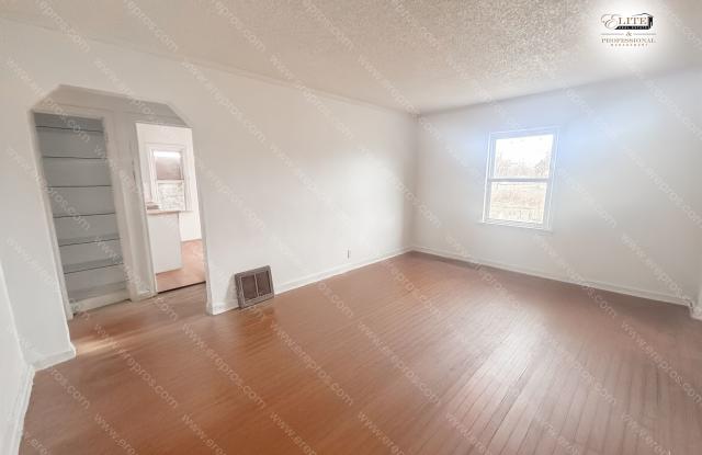 3301 Milbourne Ave photos photos