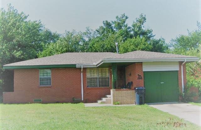 2220 NE 26th St - 2220 Northeast 26th Street, Oklahoma City, OK 73111