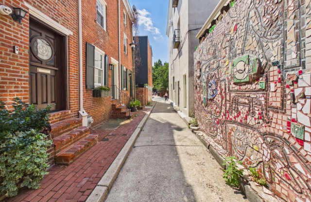 Stunning Trinity Home in Washington Square West! photos photos Stunning Trinity Home in Washington Square West! photos photos