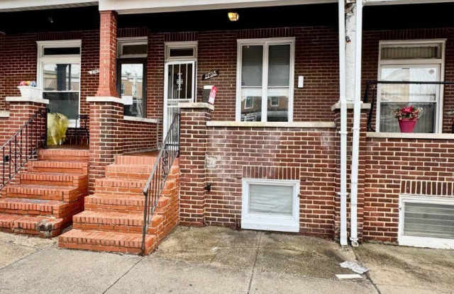 2705 E BIDDLE Street photos photos