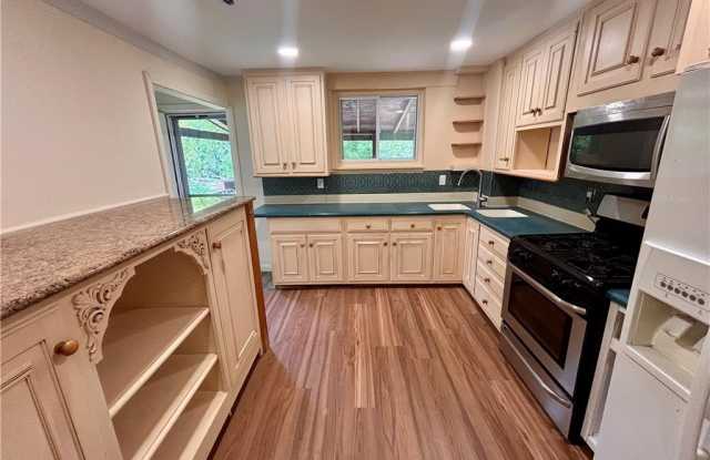 840 Constitution Drive Gallery 4