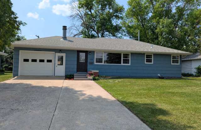 1715 North Front Street photos photos