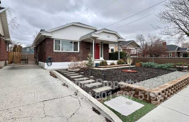 578 e 1700 s photos photos