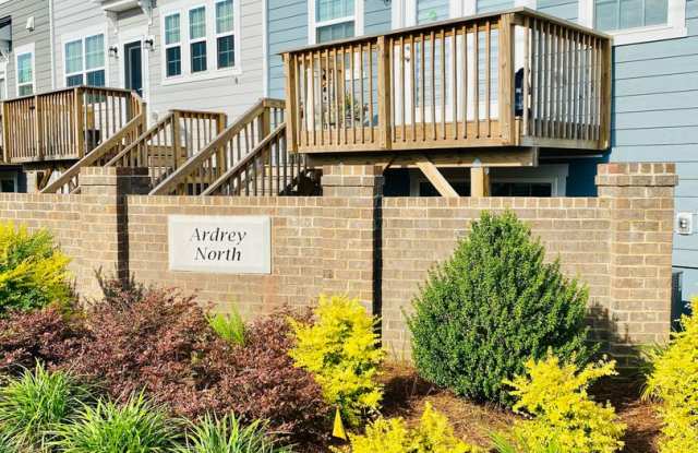 3BR/3.5 Bath Townhouse in Ballantyne photos photos
