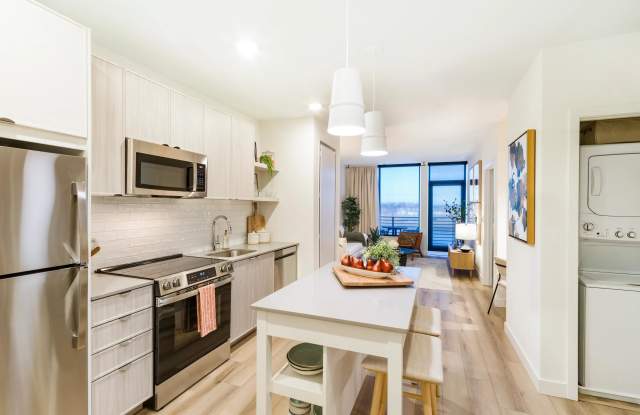 Modera Revere Beach Gallery 2