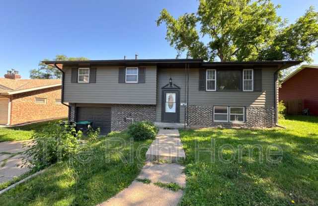 4460 Shady Lane Cir photos photos